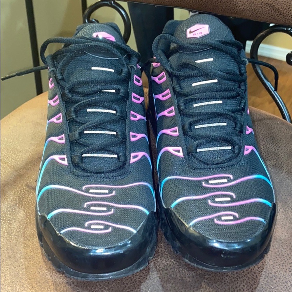 Nike Air Max Plus “Miami Vice”